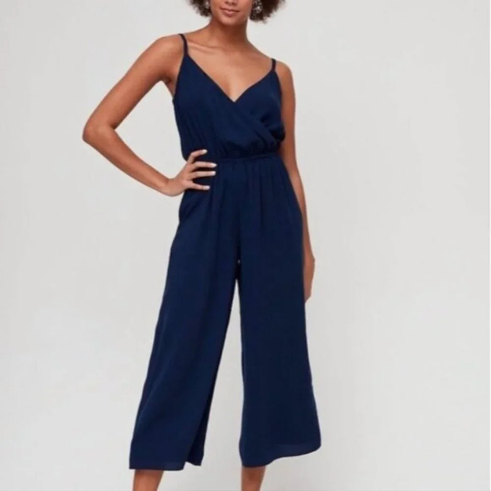 WILFRED New Melodie Jumpsuit Wide Leg Romper V Neck Classic Navy Blue xs Aritzia